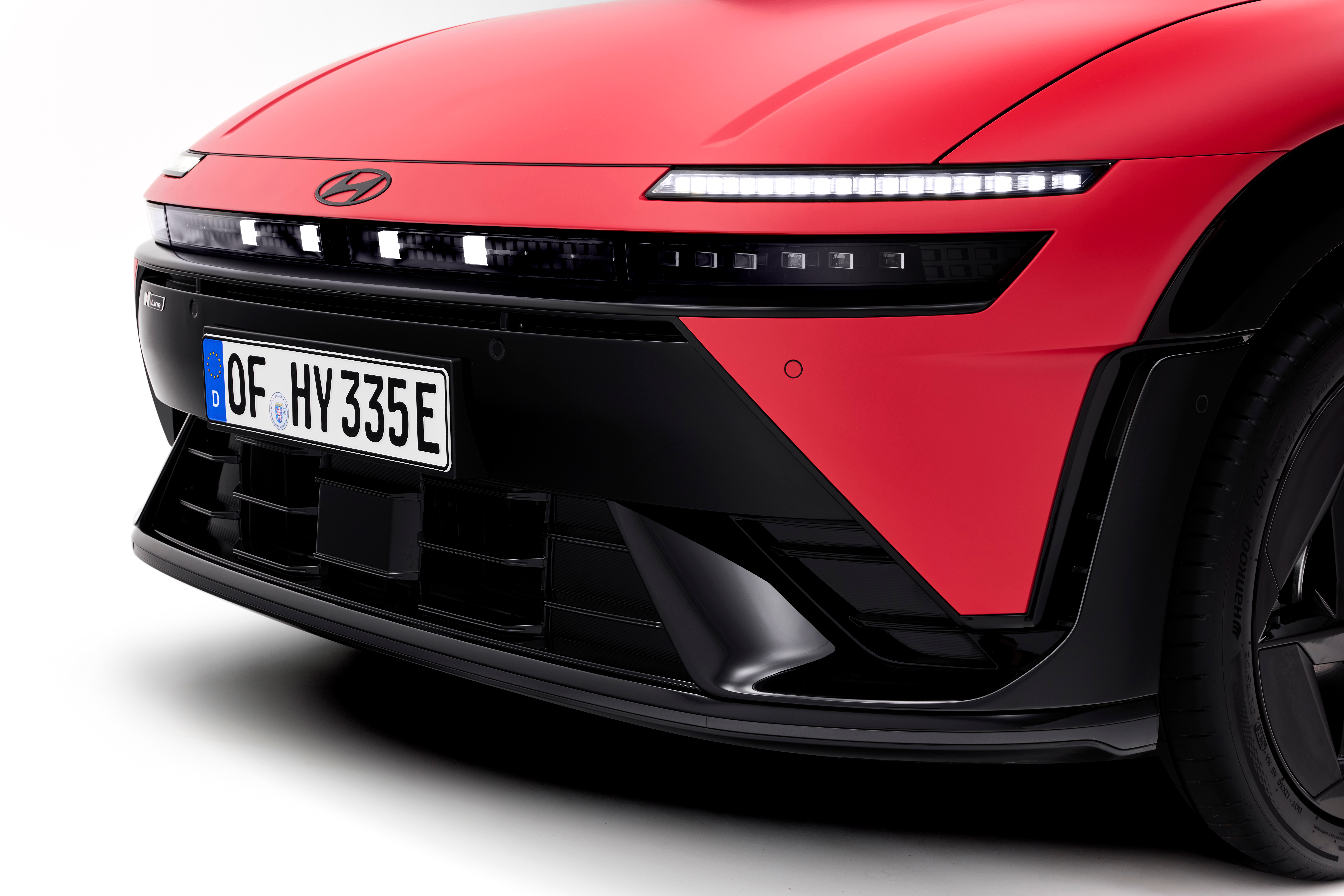 Hyundai Motor Europe представляє IONIQ 3: Aero Hatch нового покоління, що піднімає на новий рівень технології електроавтомобілів задля простоти, місткості та інтуїтивності водіння | Хюндай Мотор - фото 13